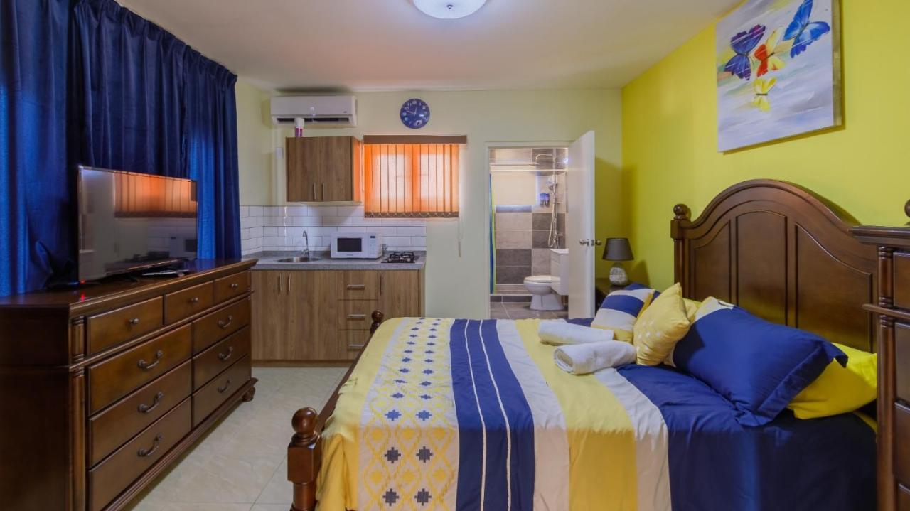 Omira Apartment Suites Willemstad Extérieur photo